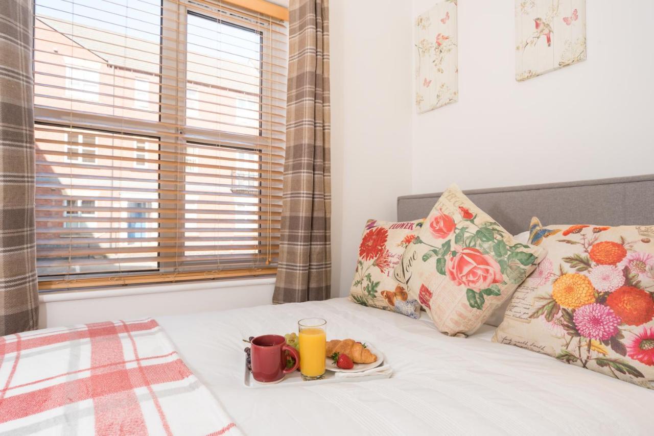 City Centre Posh Parlour Gated Parking 1Bed Wifi Kingston upon Hull ภายนอก รูปภาพ
